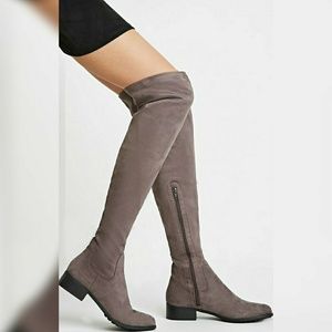 🆕️ Taupe knee high boots